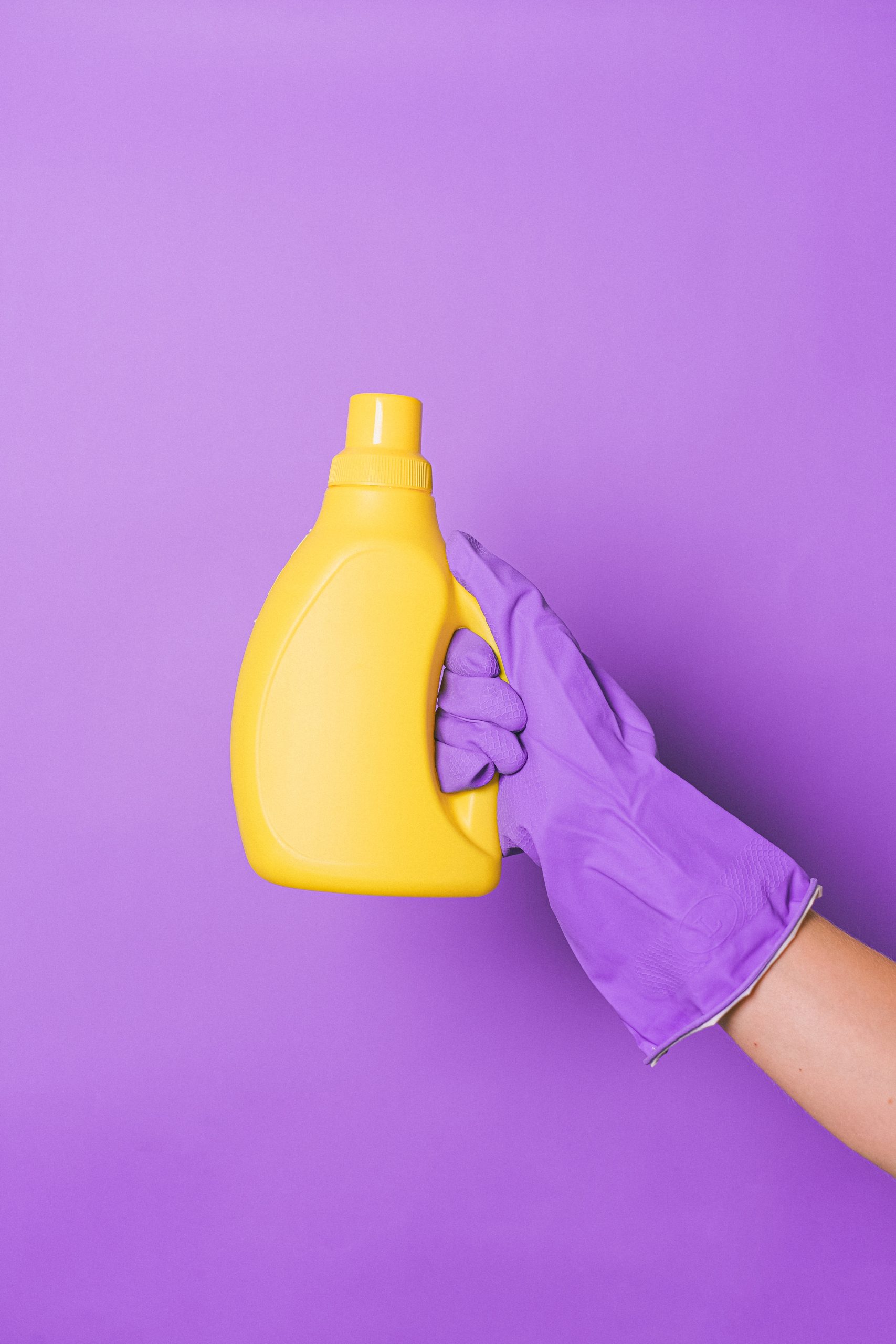 Secretos para elegir al mejor fabricante de productos de limpieza y mantener tu hogar impecable